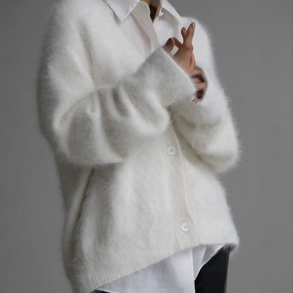 Cardigan Femme Ample à Col V – Tricot Doux Boutonné