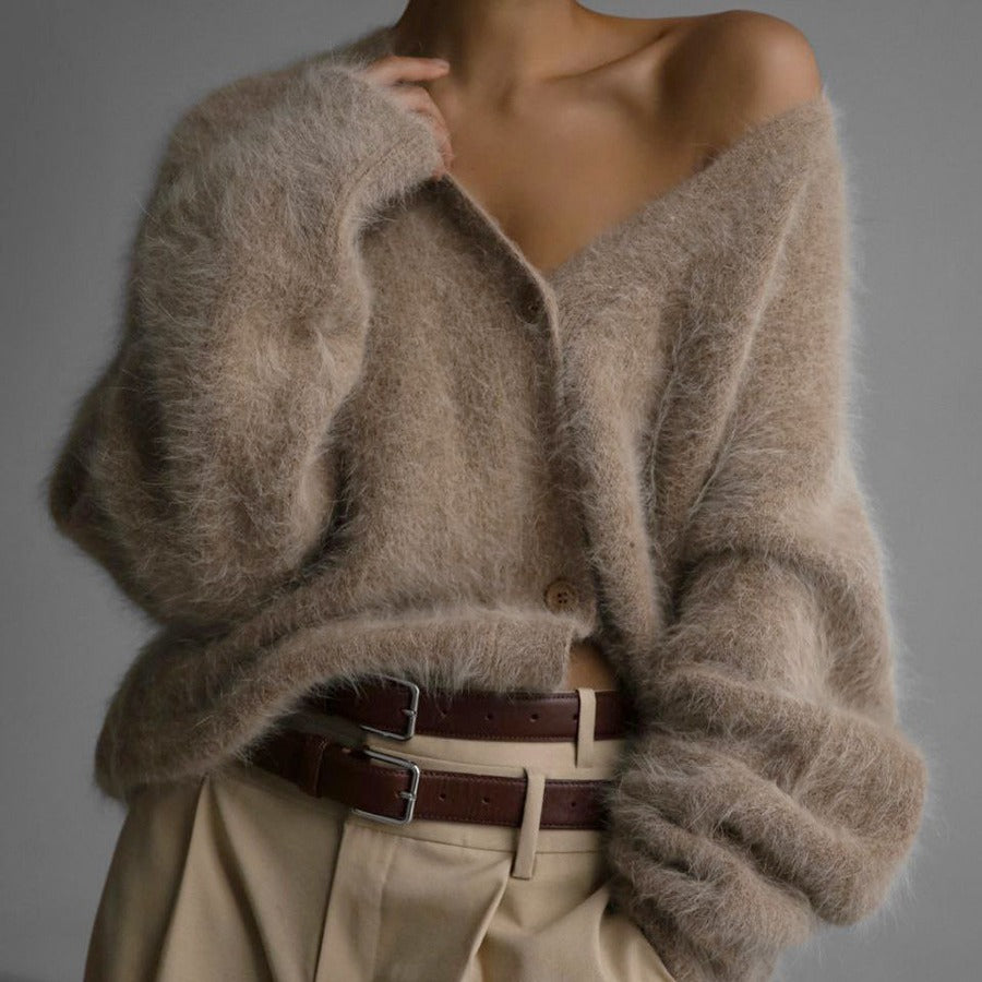 Cardigan Femme Ample à Col V – Tricot Doux Boutonné