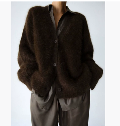 Cardigan Femme Ample à Col V – Tricot Doux Boutonné