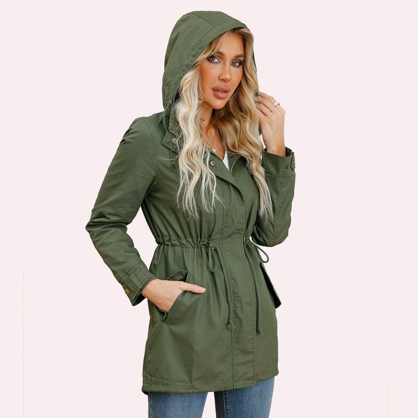Nouveau manteau  pour le printemps et l’automne